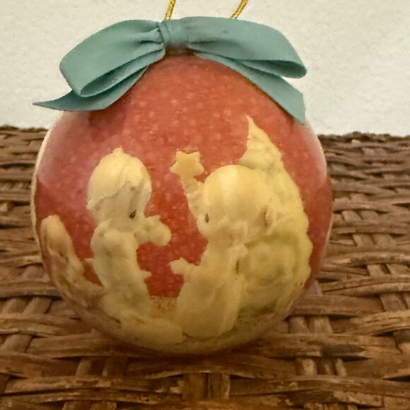 Vintage Enesco Precious Moments 1994 Round Christmas Ornament With Box - Picture 2 of 10